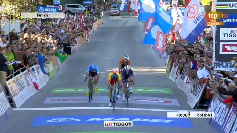 diegovos_'s tweet photo. ALEJANDRO VALVERDE CAMPEON DEL MUNDO CON 38 AÑOS https://t.co/lYscn2Spqv