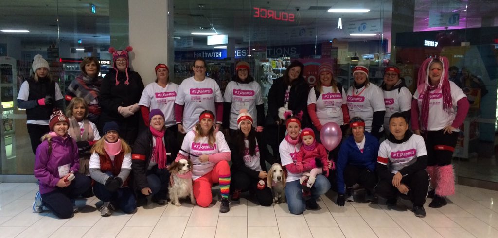 haley_nicoll's tweet photo. Ready for the run #teamvision #CIBCRunfortheCure @visiontraveller https://t.co/eZYY2kHQIT