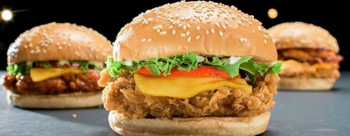 Eazydiner - 2 Burgers + 2 Regular Fries + 2 Regular Pepsi Worth Rs.530 @ Rs.135