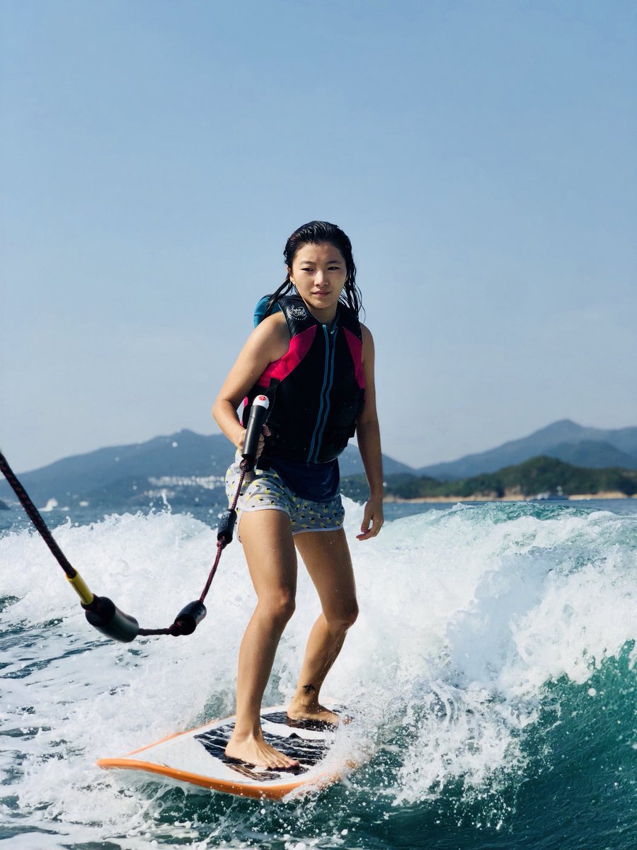 vocelyn's tweet photo. My fav sports in this summer. 
#wakesurf #wakesurfing #watersport #saikung #travel #ocean #adventurer https://t.co/UCCCeQLP5g