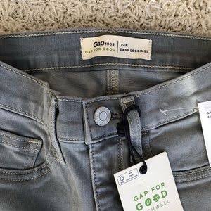 Val_Sustentable's tweet photo. Colección ‘Gap for Good’ respetable con el medio ambiente @Gap
#Sustentable #GapForGood #Jeans https://t.co/ndypS9XGKN