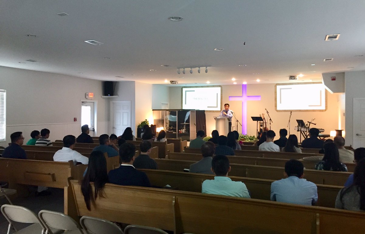 RedeemerPlano's tweet photo. English service this morning w/@RVBCTweets! 🙏🏼 #SundayMorning #Worship #TheRealDeal https://t.co/nOnToiYwut