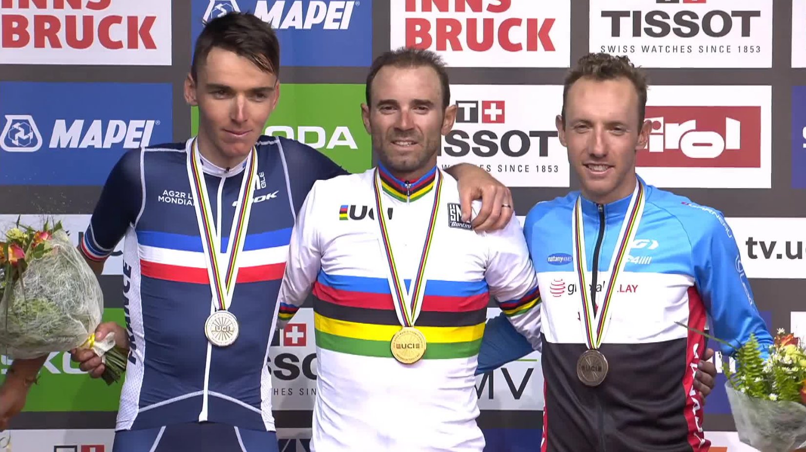 DoWetJwXUAAgDE6.jpg:large