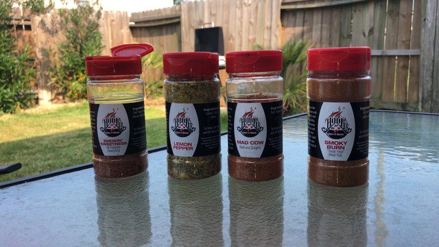 3RShow's tweet photo. Official Sponsor of @3RShow Hooks Rubs and Spices (@HooksSpiceRubs) https://t.co/6NRq2FQxxd 👈 go to @Etsy & get Dat spice for your meat(s) #WeSmokeMeat #HooksRubOnMyMeat #Phil413 #Matt712 #HooksRub
Use Promo Code: 3RSHOW
for 10% off all orders $6 or more!
#HTownPods 🤘 https://t.co/nS1Iu1wy9G