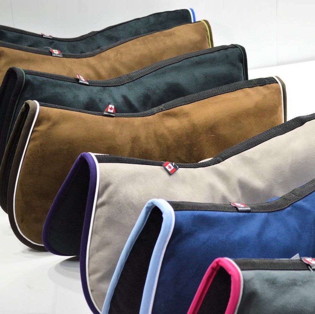 Holy macaroni!  EquusNow! Cincinnati is LOADED with Ogilvy HalfPads 😍
You better get over there while the getting is good! 🙌🏼