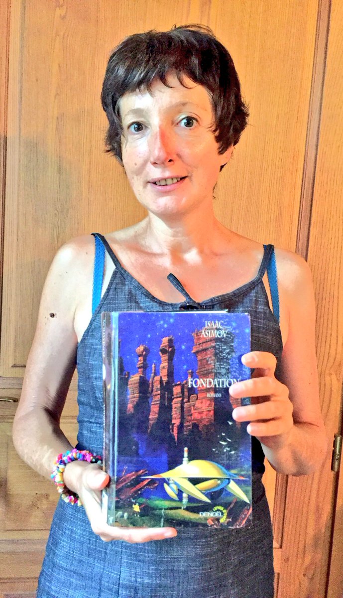 En train de preparer ma prochaine chronique litteraire #CreativeWriting #sciencefiction #scifi #Asimov #KenLiu