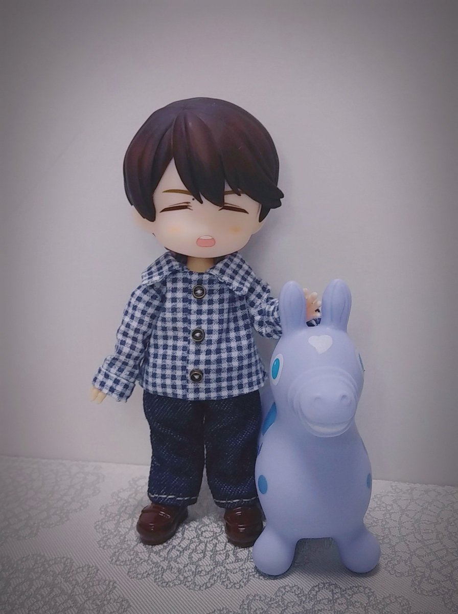 pink_twinstars's tweet photo. 手のひらサイズの推し^ ^(良い時代になったなぁ) https://t.co/xOYKKvwhFh