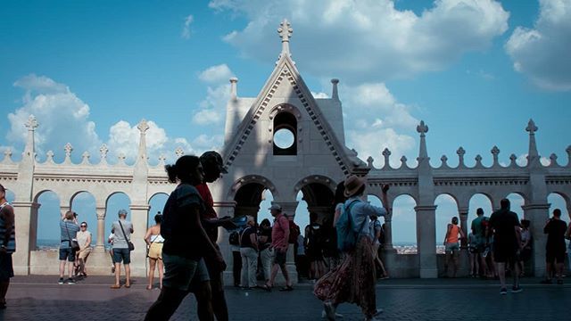AlenkaFalzon's tweet photo. Fisherman's Bastion
.
.
.
.
#potd #photography #fishermansbastion #budapest #hungary #travelgram #travel #explore #streetlife #gh5 #lumix https://t.co/HQBxiLhRPZ https://t.co/RklqlrGaGe