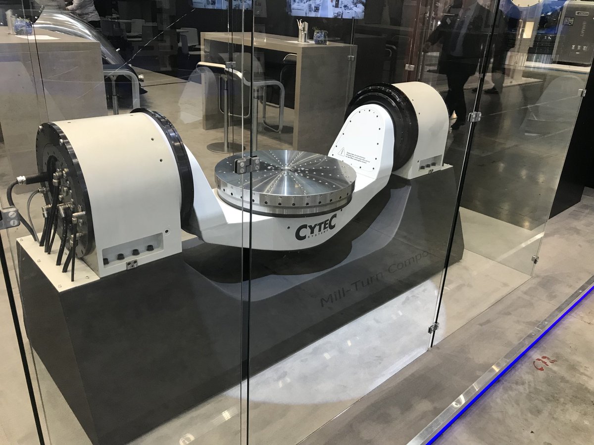 Review @amb_stuttgart booth.
630mm Pallet
1.000 rpm
#cytec#millturn#machinetool#milling#turning#amb#drehschwenktisch#trunnion