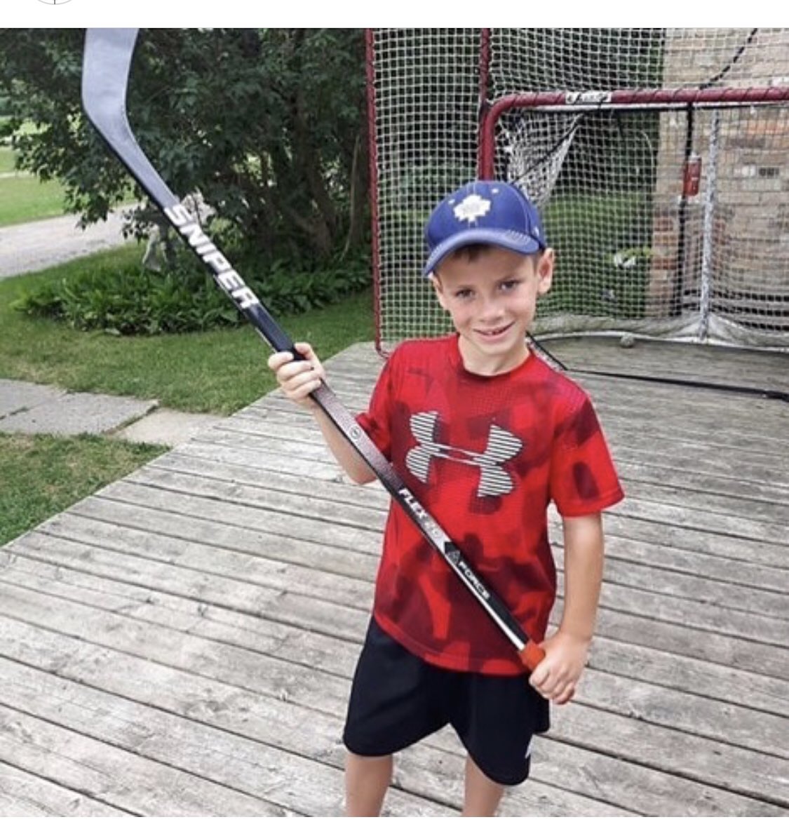 SniperHockeyCA's tweet photo. Another happy sniper excited to snipe some goals this season! #Flex20 #HockeyStick #Youth #Junior #Hockey https://t.co/Y7pHaN4wu8