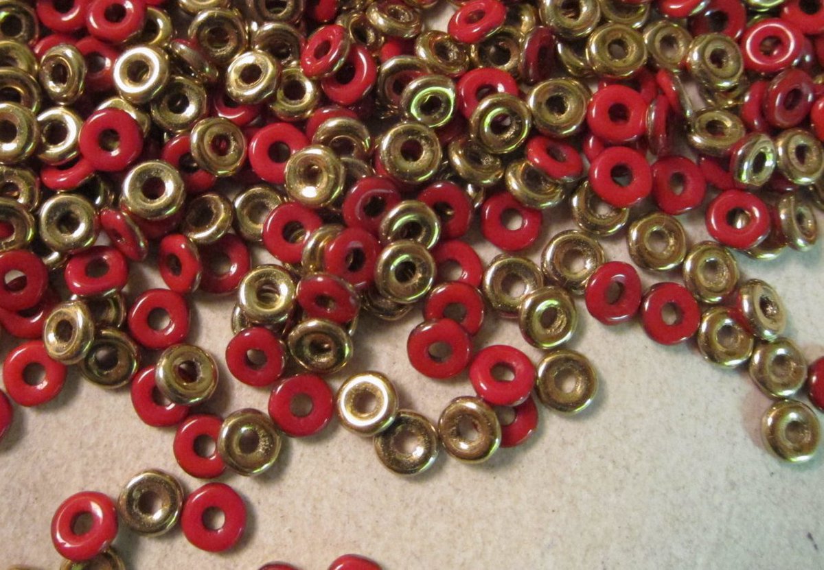 craft_canadian's tweet photo. Last of....
Wonderful, rare, hard-to-find treasures!
Most are only in my #PatternbyEtsy shop.
https://t.co/ftTjNMQy3d
https://t.co/UzixgaYJDu
#Swarovski #GemstoneBeads #Preciosa #CarvedShellBeads #beads #beading #LastOf
Load Your Cart
Then check for #Discounts & #Savings https://t.co/YLt6ZiGDfF