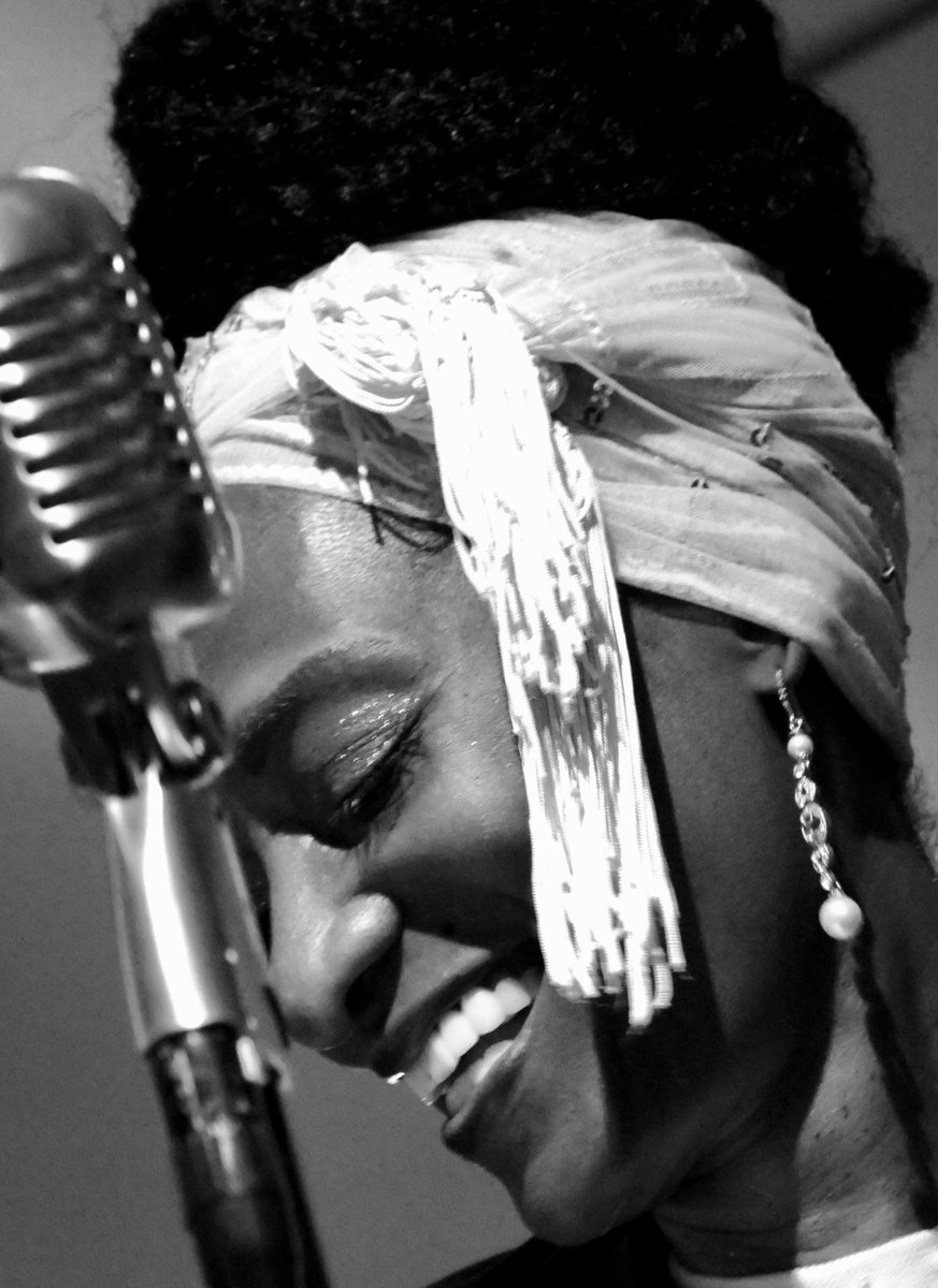 LoungeZebra's tweet photo. Coming soon... "The Zebra Lounge" at "RaYé FtL"... YaY! #Jazz #Gospel #R&amp;B #Standards #Piano #Alternative #Soul, YaY! @massftl @FlaglerVillage #SoFlo @FtLauderdaleMag @Ftlaudbeach photo - Kriss Peeks  Facebook https://t.co/7LHwDNLESw