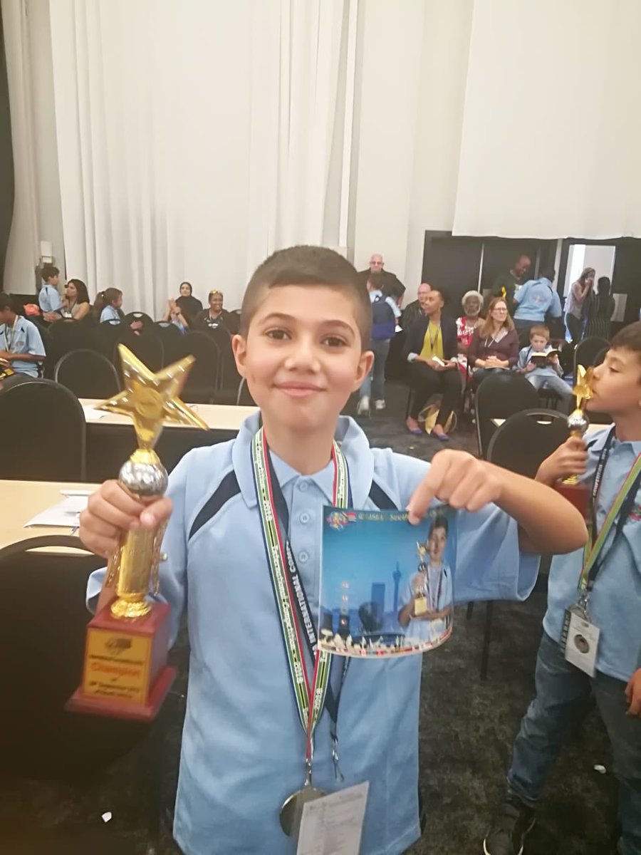 nour_dimassi's tweet photo. Congrats to our little heroes !! So proud of our Makassed Championsโค๏ธโค๏ธ #1stplace #ismart #GAJSMA @MakAishaSchool https://t.co/AxPbsULvlJ