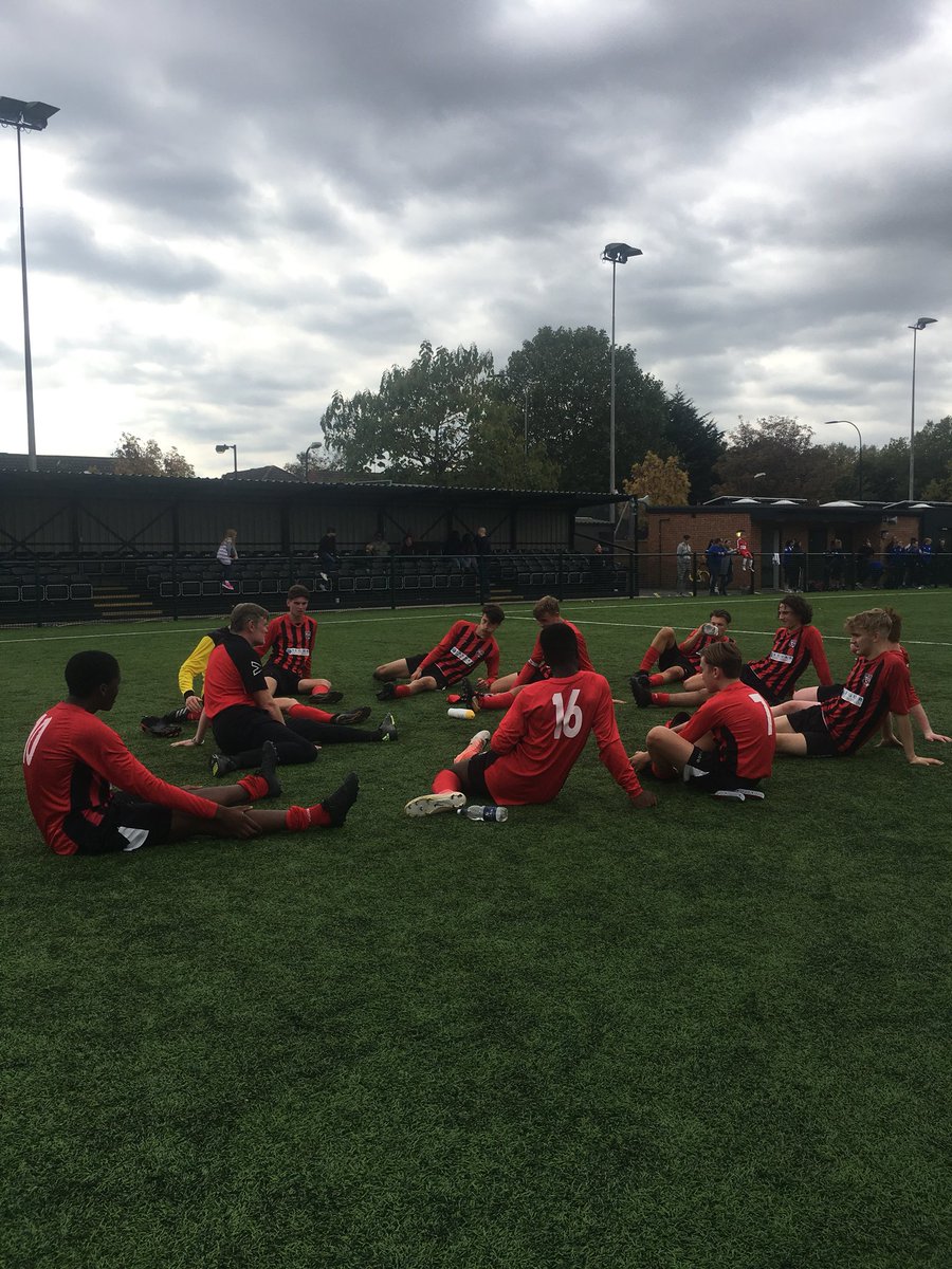 Extremely proud of the boys today coming from 3-0 down at HT to claim a point with an injury time equaliser at @FisherYouthFC, especially with only 11 players and no GK. Another competitive @KentYouthLeague game played in the right spirit and expertly refereed @glebefootball