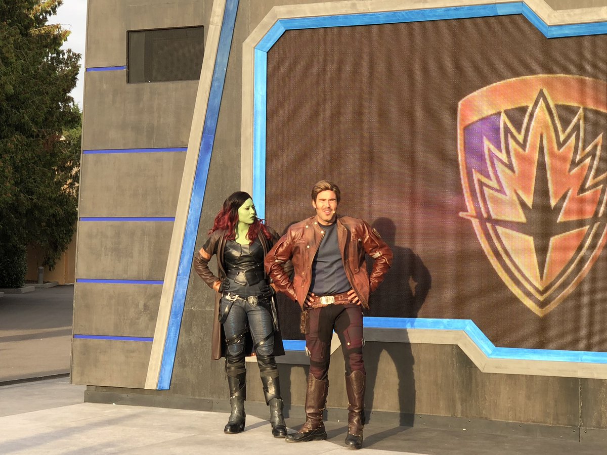 DLPTownSquare's tweet photo. Starlord is rocking out in Production Courtyard for the final time this season. #marvelsummer https://t.co/Xy2ZTj7T0Q