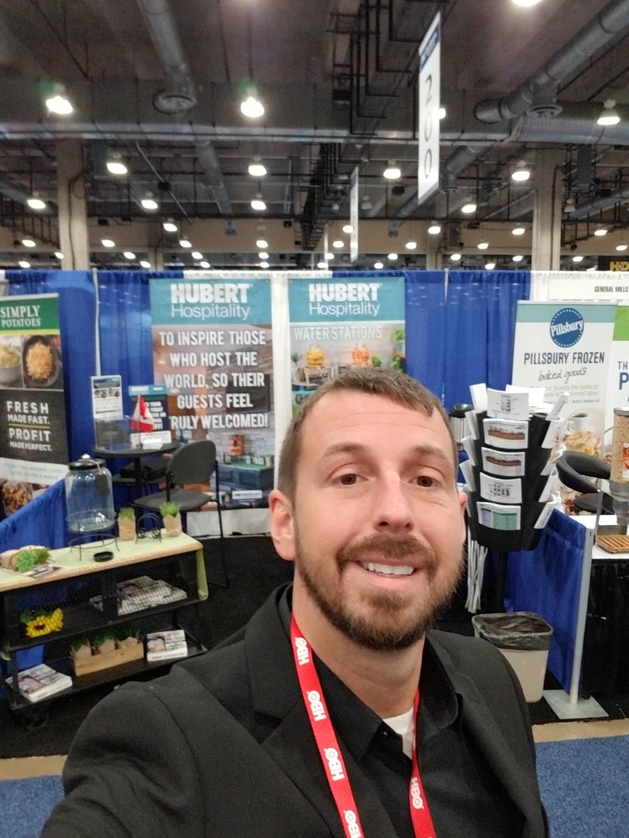 EricCSA's tweet photo. Ready for the Best Western show to kick off shortly! Come visit us. 10% off orders placed and chance to win gift cards. @hubert_co is in booth #123... https://t.co/upAekz4Rvp