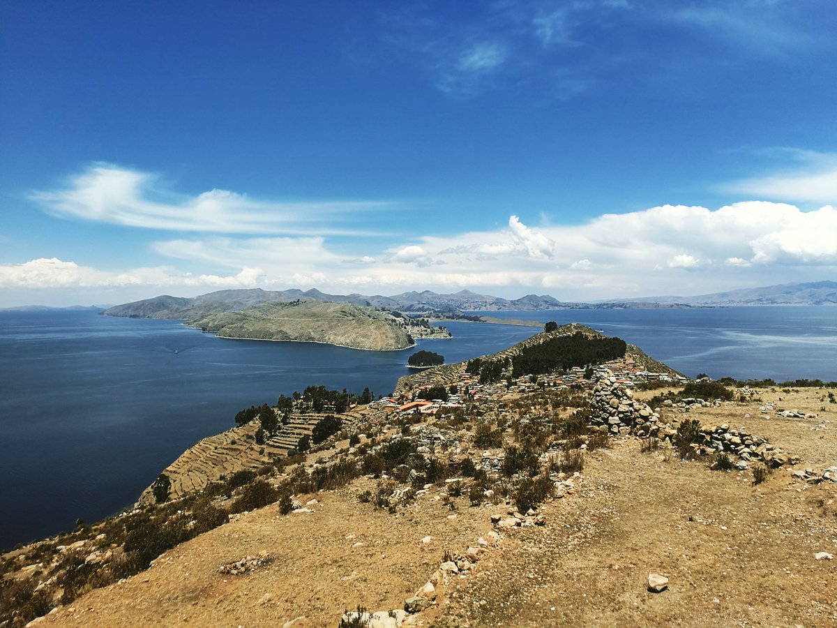 Katetravels_de's tweet photo. Adios #Bolivien, Hola #Peru:
Nach ein paar schönen und entspannten Tagen am #Titicacasee geht die Reise weiter nach #Cusco und den #Machupicchu ��🇪 #katetravelssouthamerica https://t.co/JJOuzd6sqs