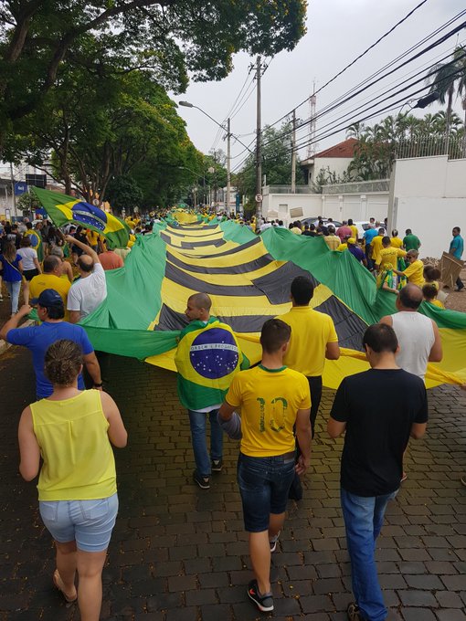 Ver imagem no Twitter
