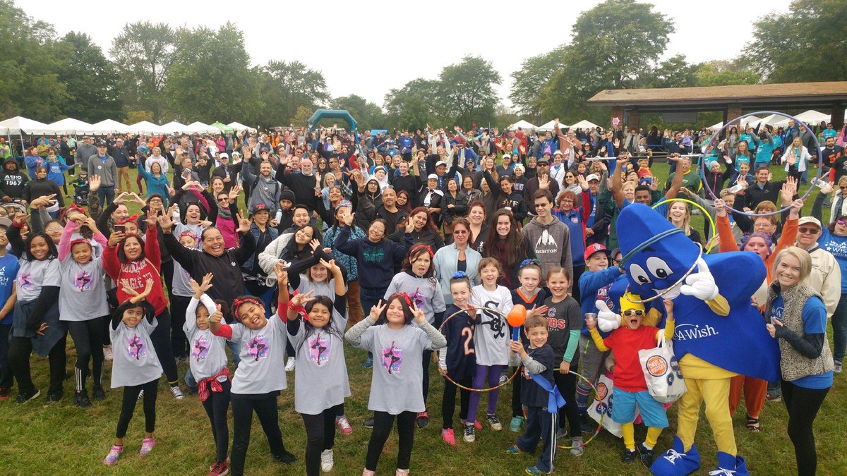 WishIllinois's tweet photo. What an incredible turnout this year for #Walk4WishesChi! Thanks to everyone for supporting wishes for children with critical illnesses. We’ll see you all again next year! https://t.co/tvvTCBMDNA