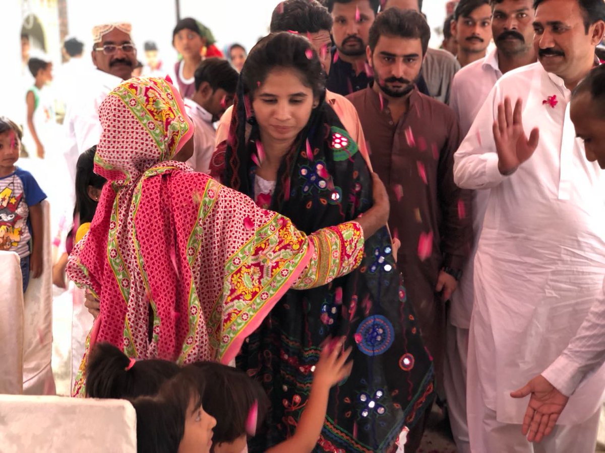 ImranKhanzada_'s tweet photo. Vice President #PYOSindh @RomaMatto Addressing to Christian Community at Nawab Shah today .
@BBhuttoZardari @AseefaBZ @BakhtawarBZ @ShahNafisa https://t.co/poTCzToYBn