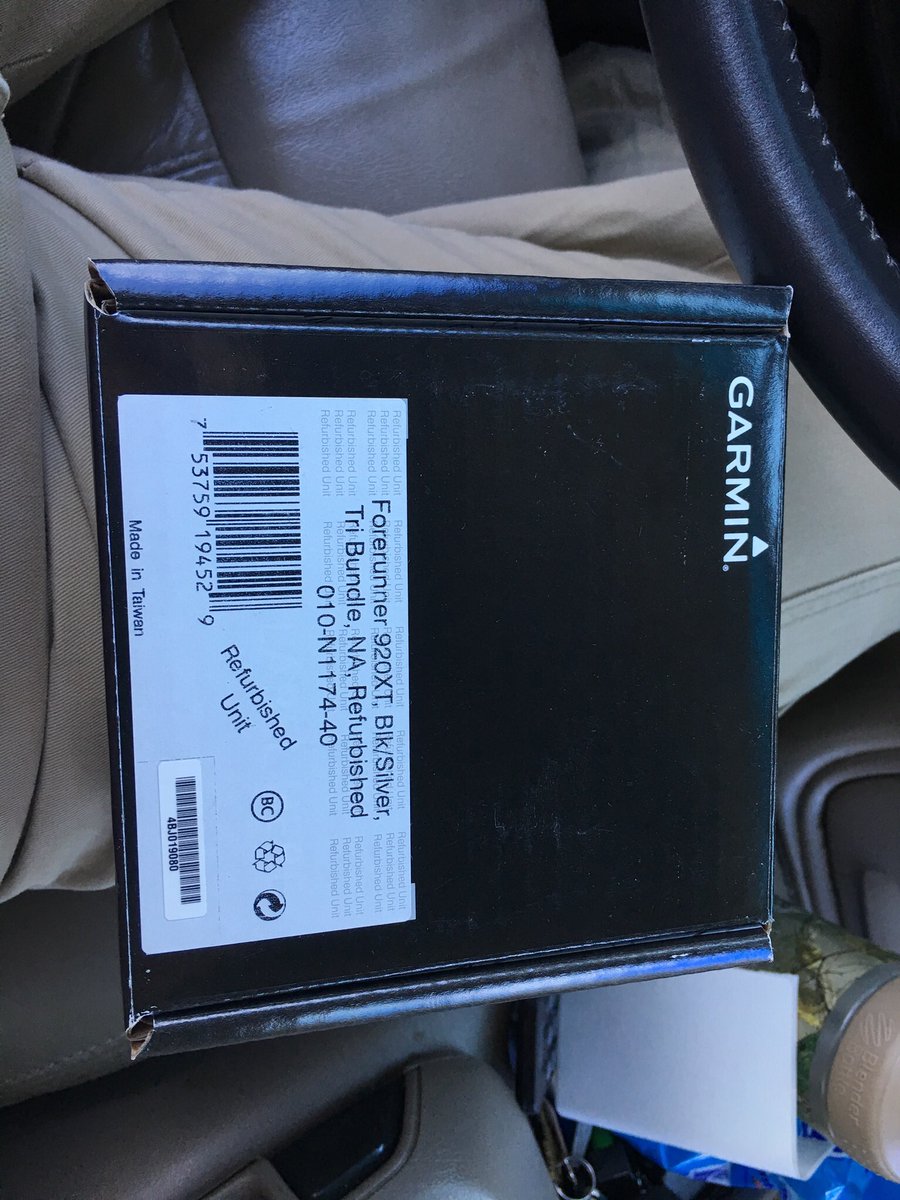 MayfieldWesley's tweet photo. I now own a watch and a phone that is smarter than I am 🤓#Garmin #forerunner920xt #ultratraining https://t.co/Dtll4pwLOP