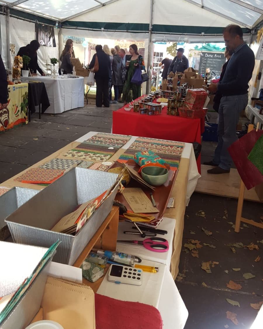 bumblewrap's tweet photo. Great time this weekend at
York Food Festival. Brilliant 2 weekends 
trading alongside @yorkgin. We're at Harewood house on the 6th 
and 7th of October, hope to see some
of you there.
#eco #plasticfree 
#plasticfreeliving #bumblewrap 
#waxwraps #realbread 
#sustainableliving https://t.co/6qcyVfTNNo