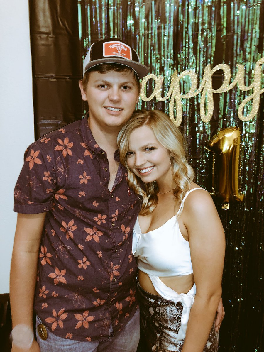 Shelby Dees tweet media