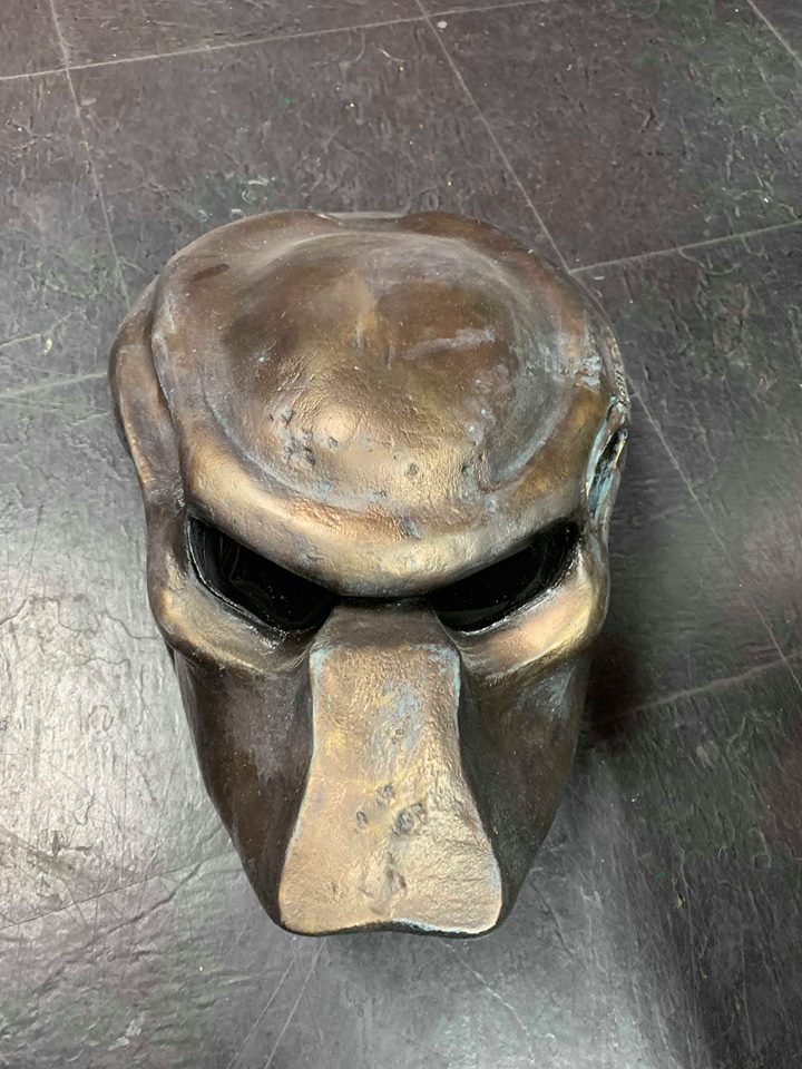predatorstuff's tweet photo. Hi everyone!  We have two Predator Bios available for immediate purchase and will ship out right away.  We have an AvP Scar Predator bio complete with smoked lenses and a tri-laser setup as well as a Predator 2 bio, also with smoked lenses.  Send us a PM for details! https://t.co/cvsSzpszt4