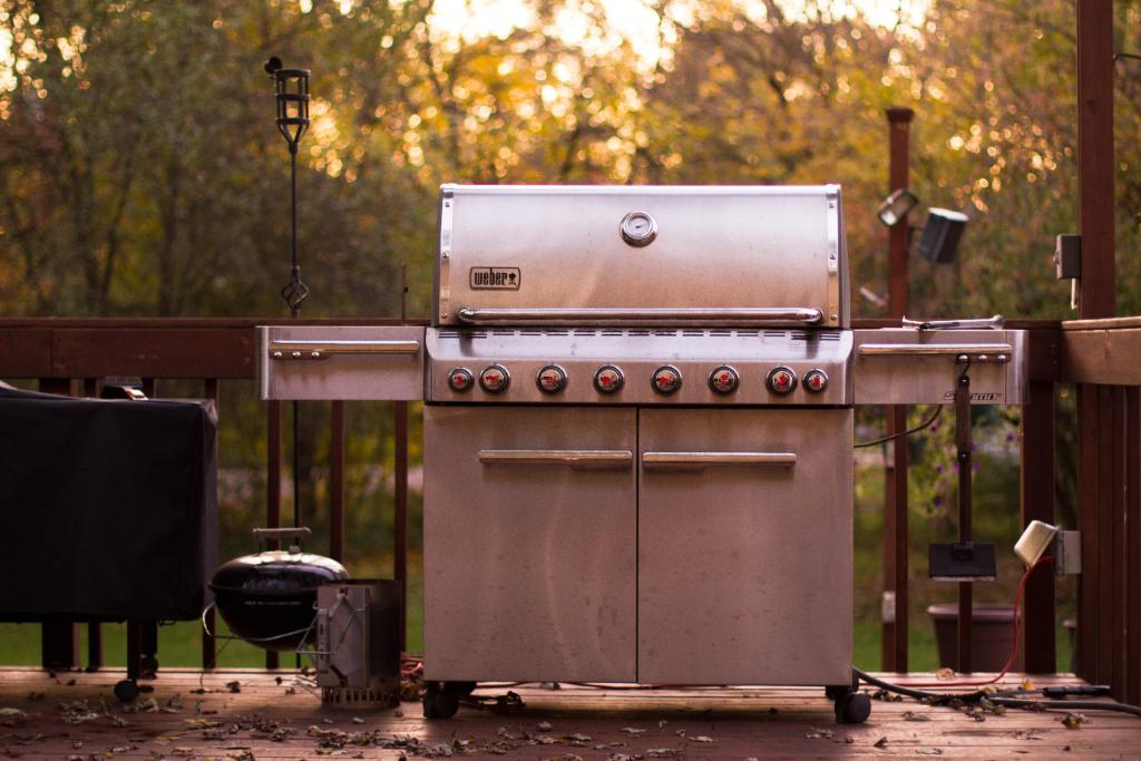 WeberGrills's tweet photo. Retweet if you grilled this last weekend in September! 

#Sunday #WeberGrills #Grilling #September https://t.co/3tROByrQuS