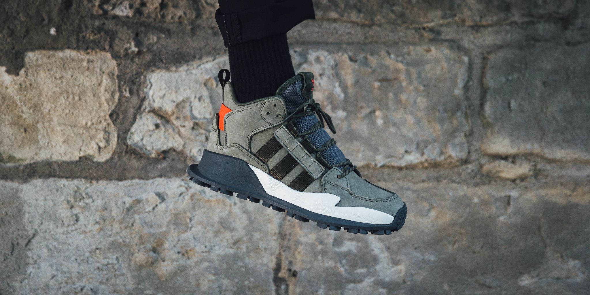 Titolo on X: "ONLINE NOW 🔥 Adidas F/1.3 LE - Base Green/Night Cargo/Bright  Red take a c loser look here ➡️ https://t.co/nJgpG3TPST #adidas #adidasf1  #winter #autumn #outdoor #adidasoriginals https://t.co/LqiSqLpn1x" / X