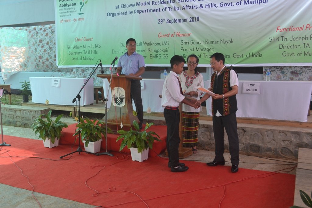 hillsmanipur's tweet image. Prize Distribution for various State Level Competitions of 3 #EMRSs #Manipur at #EMRS Gamnom Sapormeina: Essay, Singing, Painting/Drawing, Quiz, Slogan/Tag line

#POSHANAbhiyaan #PoshanMaah #HealthyIndia

@jualoram
@SbhagatBJP
@jsbhabhor
@NBirenSingh 
@TribalAffairsIn
@PIBTribal