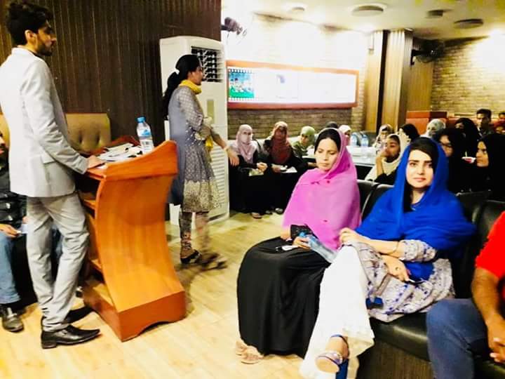 shaista_balouch's tweet photo. #Attened #event #of #young #Genration "#Youngistan" #and #distriubuted #sheeld's #and #certificates. https://t.co/Wf5lICWXUG