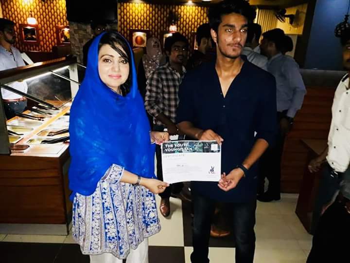 shaista_balouch's tweet photo. #Attened #event #of #young #Genration "#Youngistan" #and #distriubuted #sheeld's #and #certificates. https://t.co/aqBcWsYBDg