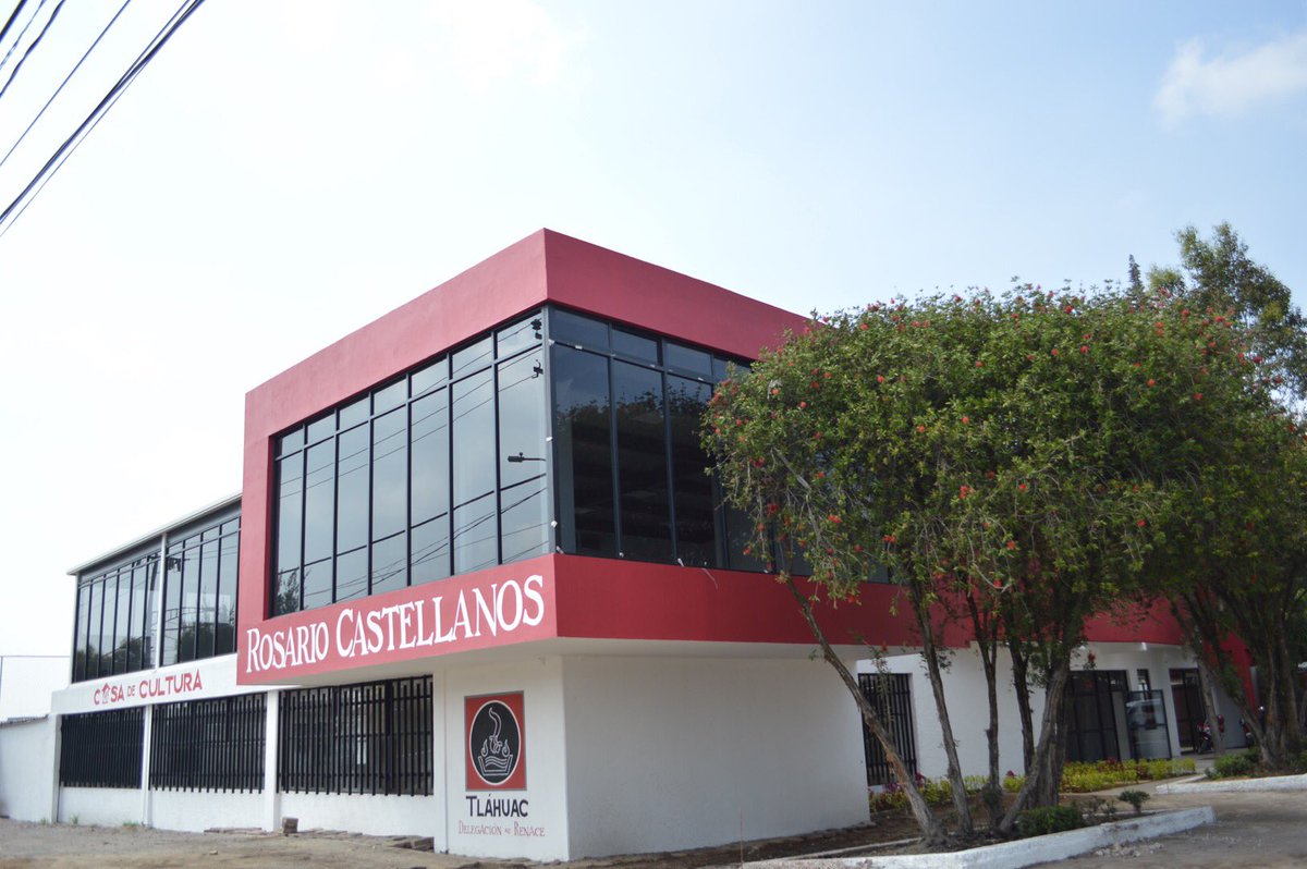 TlahuacRenace's tweet photo. Con una profunda gratitud hacia todos ustedes por confiar en nosotros, les invitamos a formar parte de la #CasaDeCultura "Rosario Castellanos", nos sentimos orgullosos de haber reconstruido este espacio, donde la #Cultura y el #Arte florecerán.

#HagamosComunidad @arturomedinap https://t.co/78PnHXUeTn