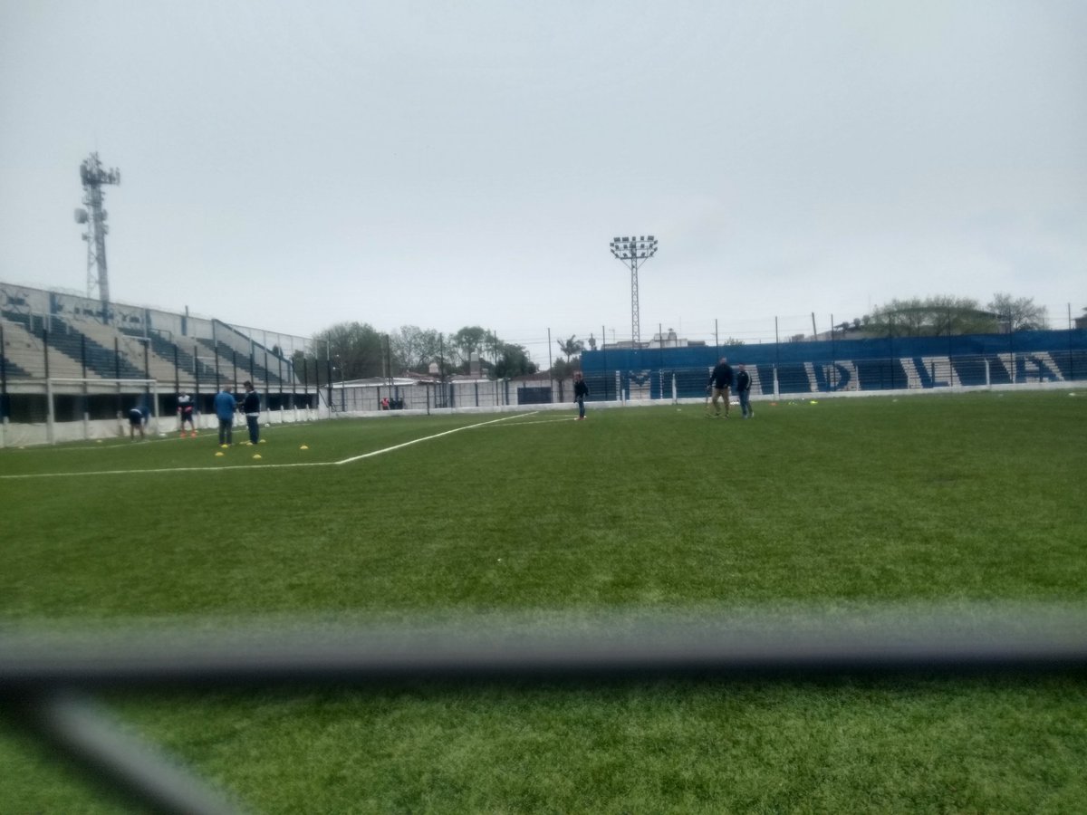 File:Estadio Ciudad de Libertad, del Club Ferrocarril Midland..jpg