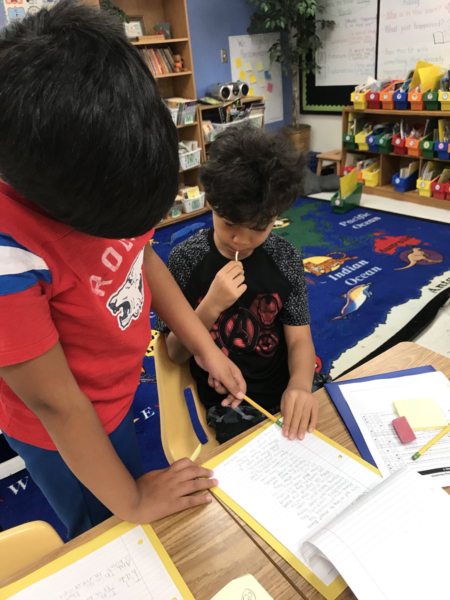 Slotermichelle's tweet photo. Students used the narrative writing checklist to help create comments for their classmates on their writing piece. Enjoying a sucker at the same time always helps the mind to think more clearly. 🤗 https://t.co/WKXc6h9PQZ