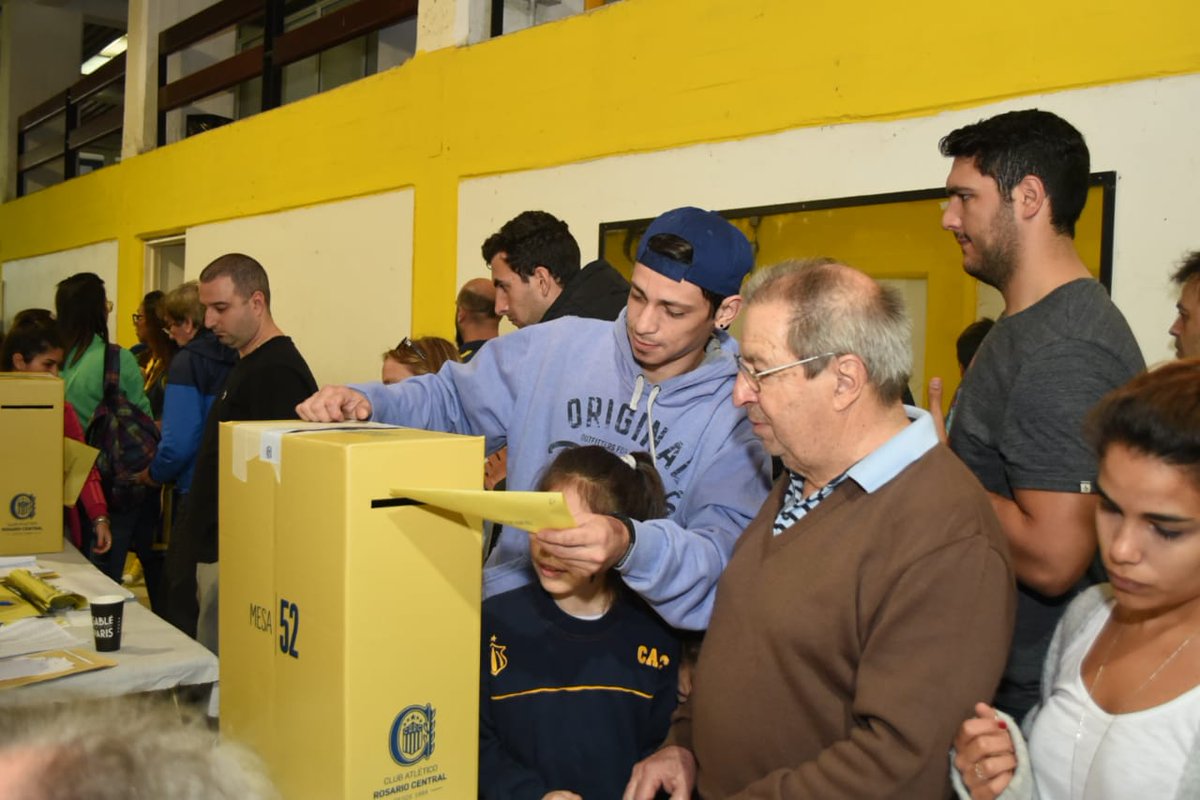 Rosario Central Twitterren: "#EleccionesCanallas | Continúan a buen ritmo las Elecciones en #RosarioCentral https://t.co/LYYNdE9T5y" / Twitter