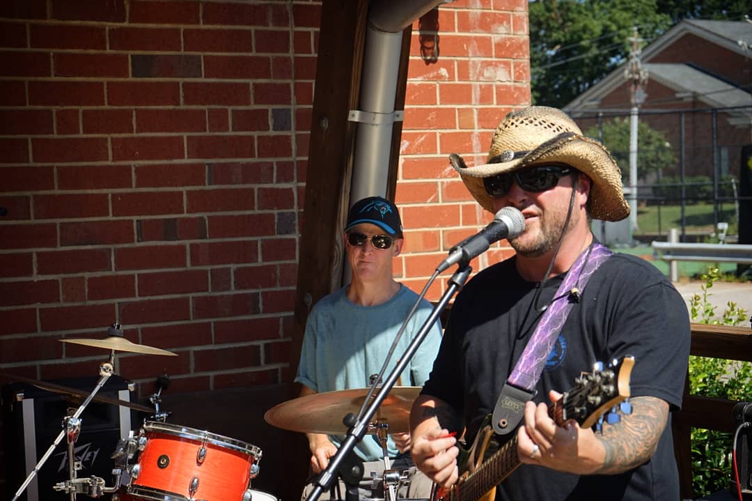 Congratulations on 2 years <a href="/OakandDagger/">Oak & Dagger</a>! Make sure you guys get out and celebrate. They will be slinging drinks all day with vendors and live music!