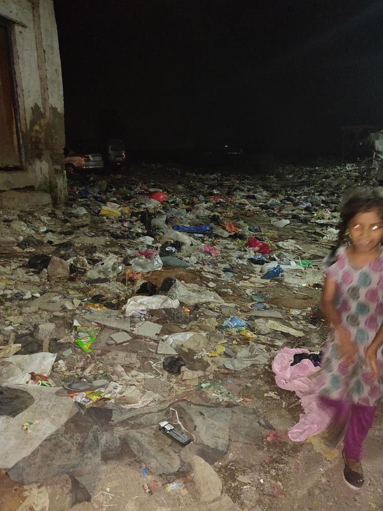 AbdulAzizBata's tweet photo. @SJaiswal_IAS Sir, heartiest congratulations for nominating #Mumbra as a trial ground for all your experiments. Just have a look at the results of your latest experiment i.e. #Privatization of #Garbage #Collection . @Awhadspeaks @DrSEShinde @ThaneCity @ThanecitySBM https://t.co/prh7QMLdsg