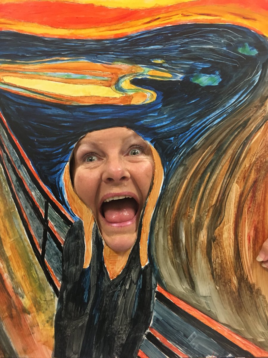 Saturday September 29th 2018 a very warm welcome #SlaithwaiteArtFestival What a fantastic display of brilliant arts &amp; crafts! So much to see! The Mayor is on the Slaithwaite map now by the Canal with her narrowboat! Wish we could’ve stayed longer!