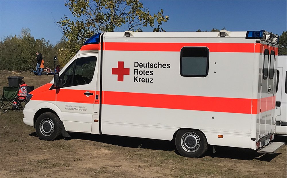 drkleipzigland's tweet image. Actionreich ging es am Wochenende auch in #Rötha zu. 🤩🏍️ Beim #Motocross-Meisterschaftslauf der #DJFM standen auch hier unsere Kameraden auf dem Röthaer Holzplatz bei  Verletzungen zur Verfügung. 👍🚑
 #DRK #Ehrenamt #EhrenamtmachtSpaß #Ehrenamtverbindet #Action