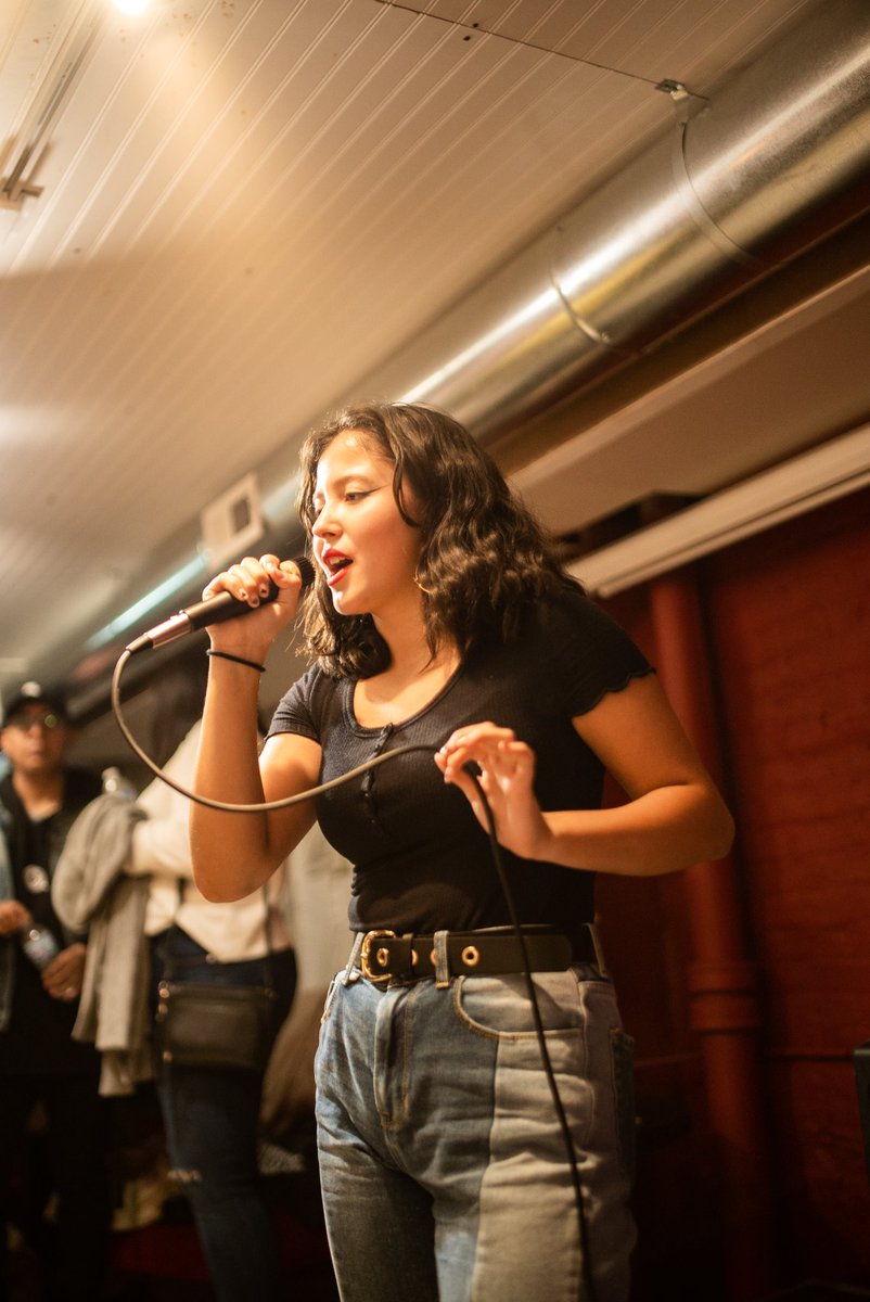 bella1una_'s tweet photo. thanks to:
@IC33NT 
@Freako223 
@_miguelini_ 
last night’s show was a success. i appreciate everyone’s support🌹 “Interpretations EP” coming in October
love,
     bella luna🌙
📷: @desarmon https://t.co/sSejHCEB0R