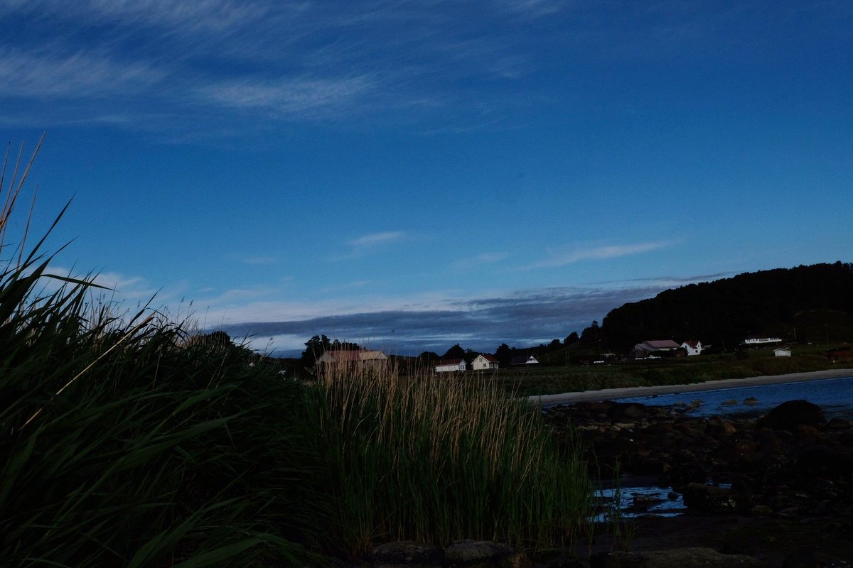 littdiva's tweet photo. Nearby village #randaberg #norway #travel #globalnomads #postcardsfromtheworld https://t.co/mMjiXb8UuJ