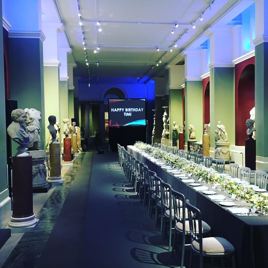 JT_StageProds's tweet photo. Sculptures | A different kind of place to rig tonight! Providing QSC K10 speakers for back ground music and our projector to the Ashmolean Museum in Oxford. 
#eventprofs #QSC #infocus #audio https://t.co/rgS0b5suXa