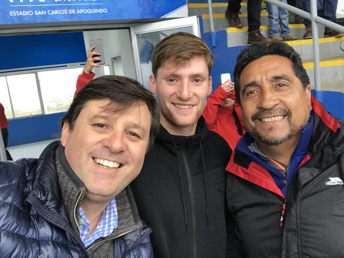 robertguerrerov's tweet photo. Celebrando con un ídolo https://t.co/Z1jXXF2ZwP