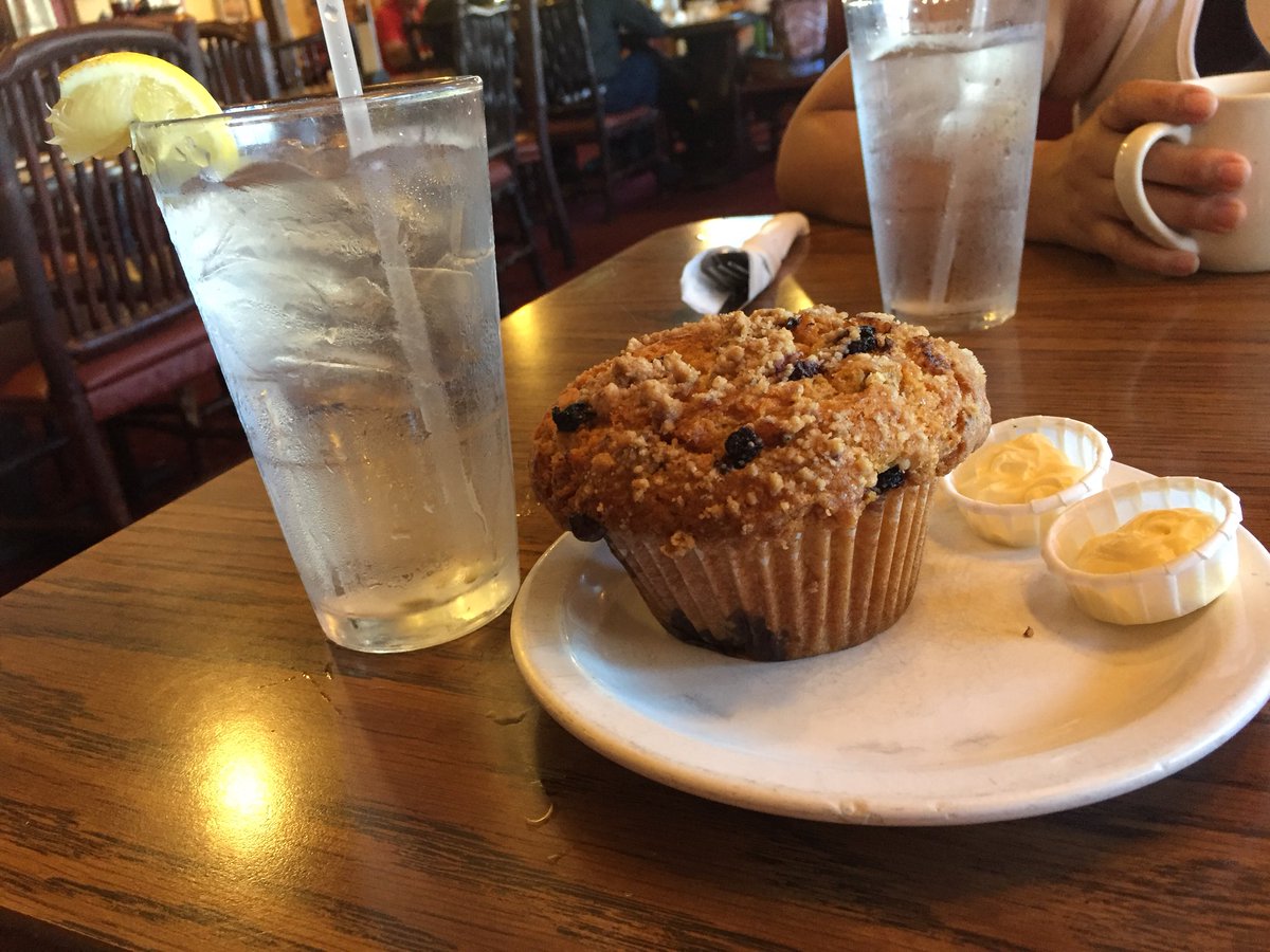 LisaLisalew's tweet image. Bonding time after @SoFitCity! #FSUSDRunsThis