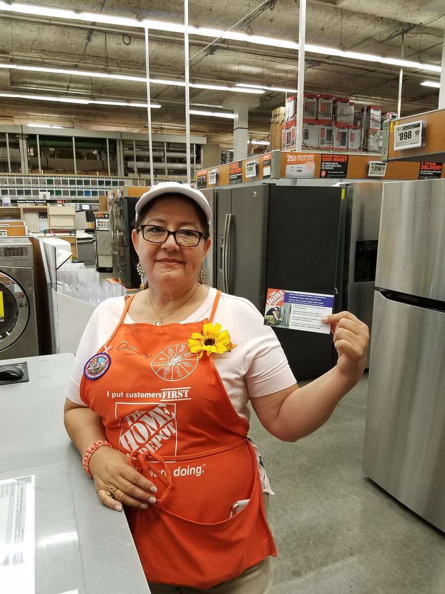 JamesB_FWH's tweet photo. Another awesome associate ready to seek some water heaters!! @FastWaterHeater @homedepot @PacSouth https://t.co/Lrb25XuD2p