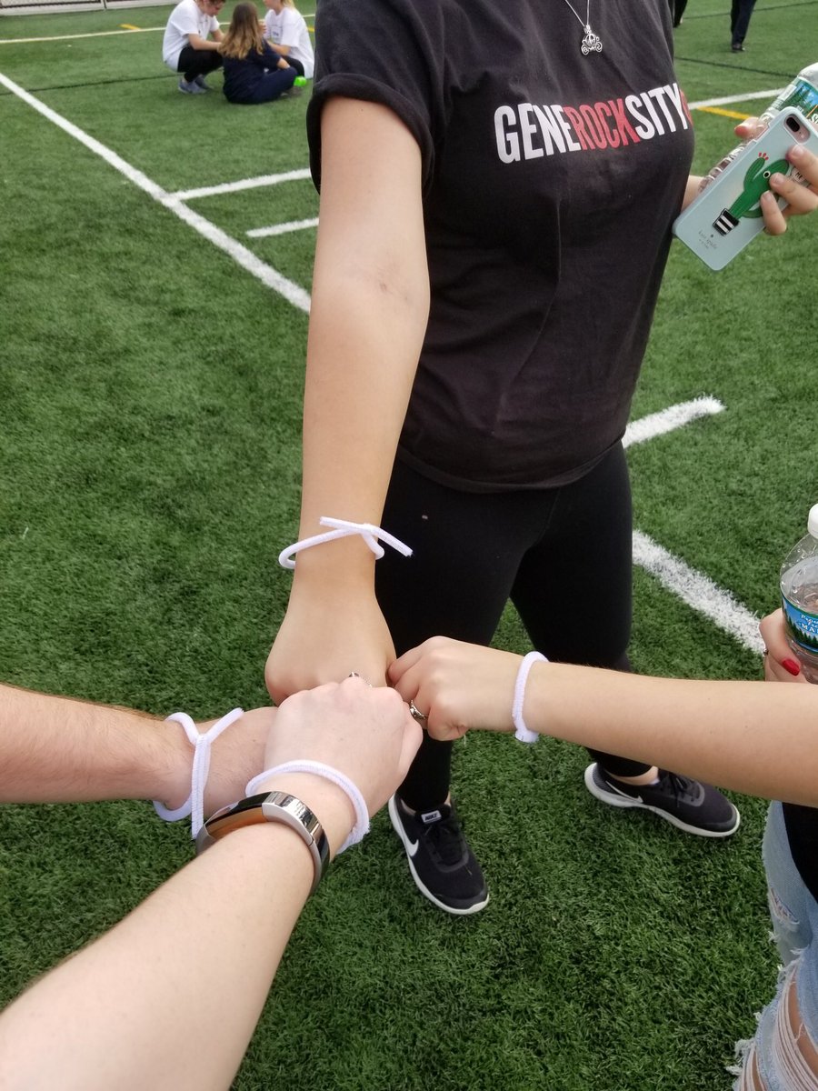 GenerocksityN's tweet image. Super excited to be participating as a sponsor for @theharrispro ‘s Out of the Shadows CODA Walk today!