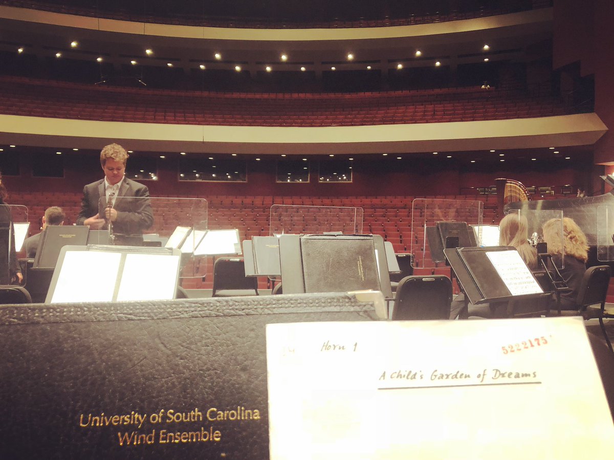 DakotaCorbliss's tweet photo. From Roanoke to Columbia! First performance in @KogerCenter with the @GamecockMusic Wind Ensemble! No better way to start than with some Maslanka.
.
.
.
#maslanka #windensemble #horn #dchorn📯 #music #concert #spursup https://t.co/hZEtygaTcW
