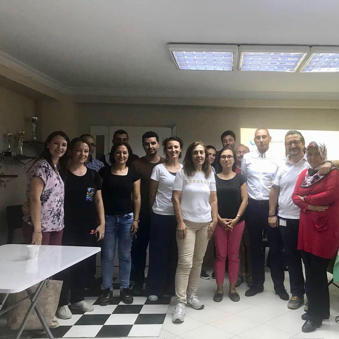 Batubeysatranc's tweet photo. 27 EYLÜL PERŞEMBE GÜNÜ GERÇEKLEŞTİRDİĞİMİZ GORDON TRAINING LISANSLI "ETKİLİ ANNE BABA" SEMİNERİMİZDEN KESİTLER.
#Batubey #Satranç #Aile #TakımRuhu #YaratıcıÇocuk #BaşarılıÇocuk #MutluÇocuk #Çiğli #İzmir #GordonTraining #PET #Thomas #Gordon #International https://t.co/hEXCY1YPdr